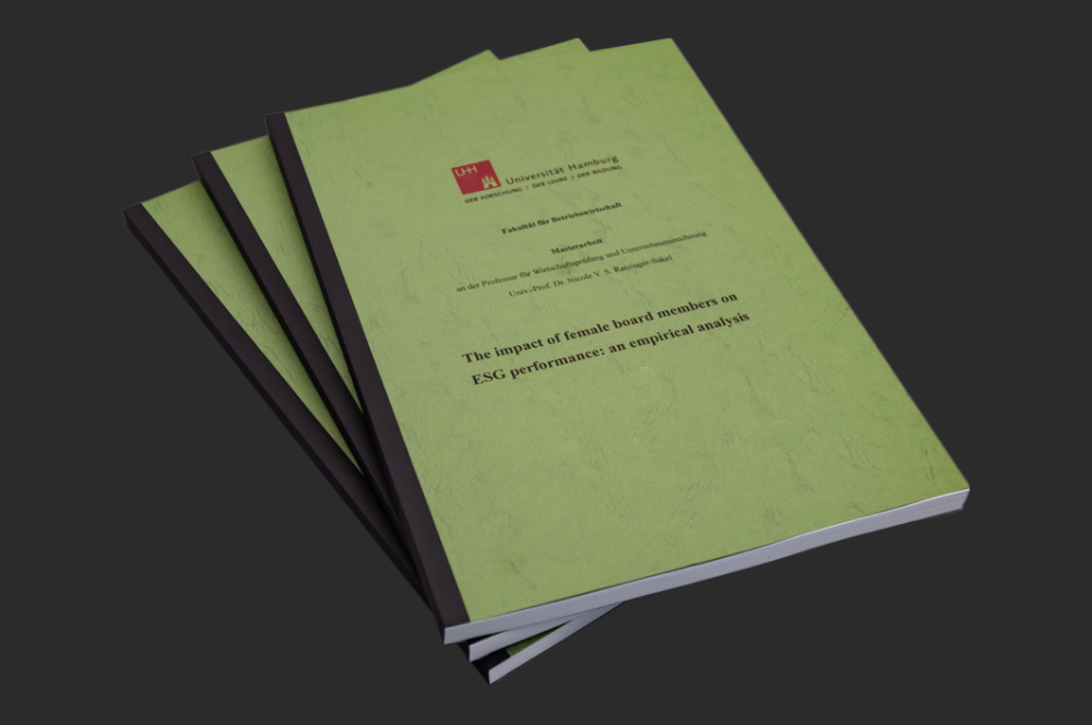 Bachelorthesis mit grüner Softcover-Bindung – flexibel und hochwertig gebunden